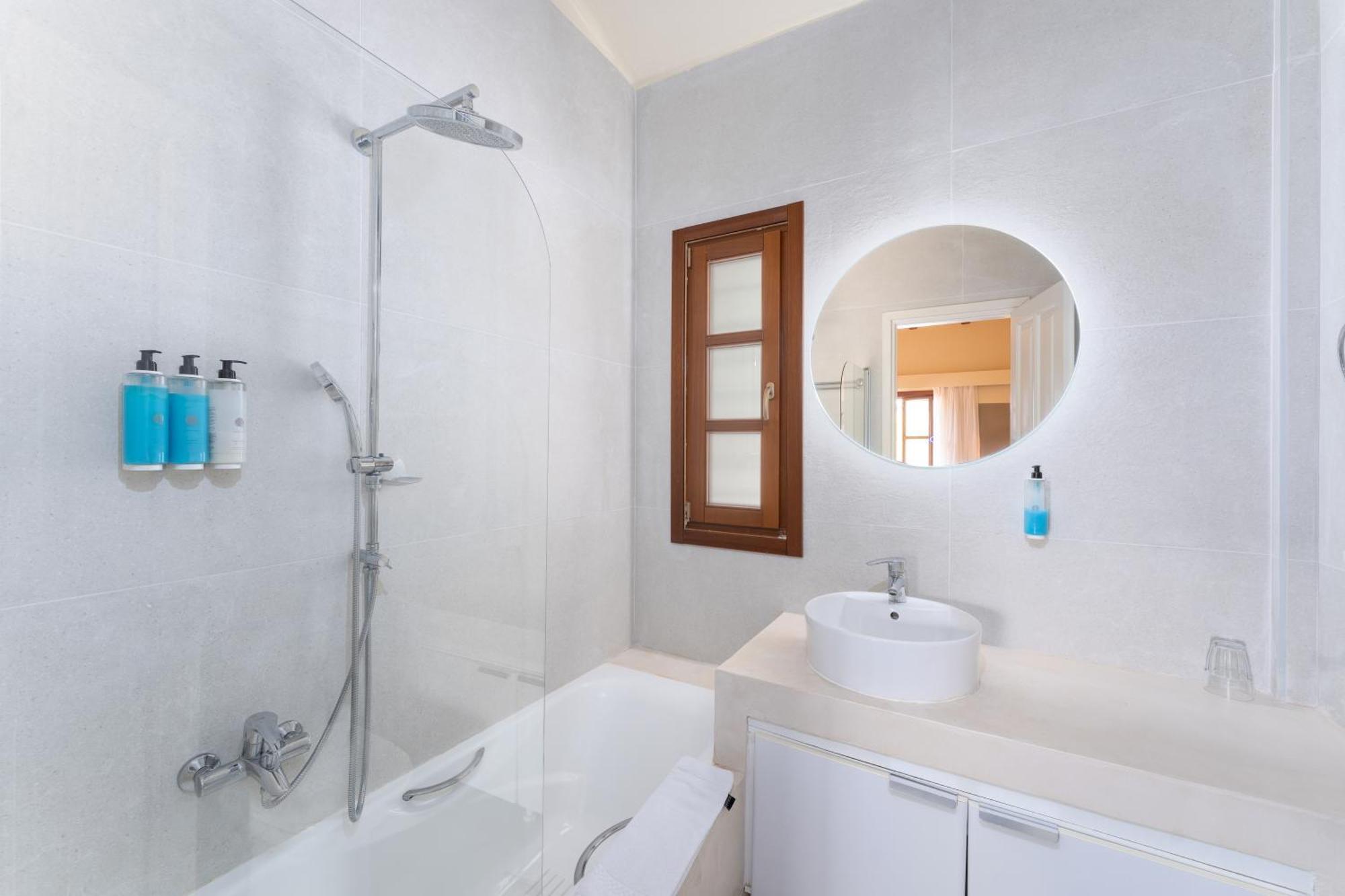 Hotel Kaminos Evia Límni Pokoj fotografie